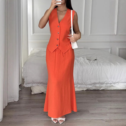 Cozy casual women's summer outfit