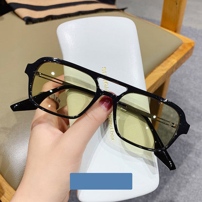 Hollow design fashion sunglasses