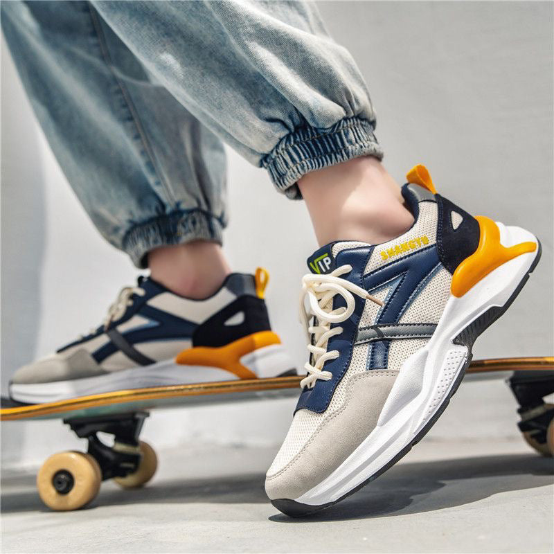 Lightweight athletic running shoes