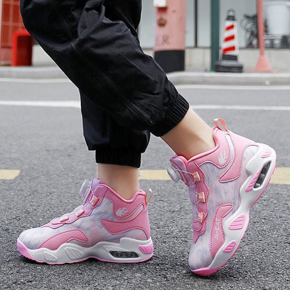 Lightweight athletic sneakers for running