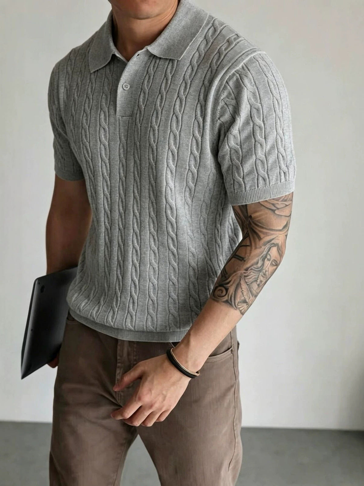 Men's comfortable casual knit top