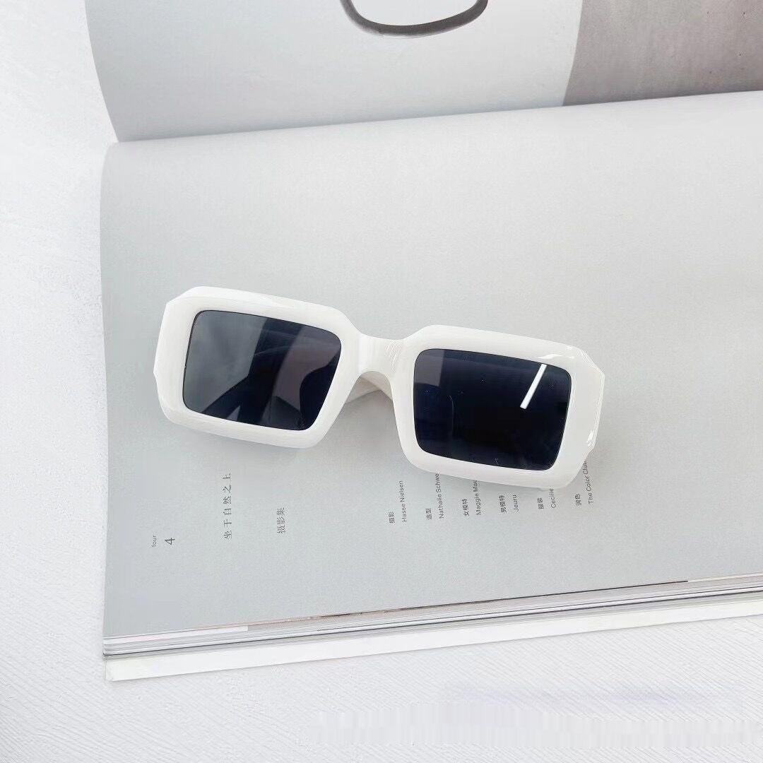Square couple sunglasses