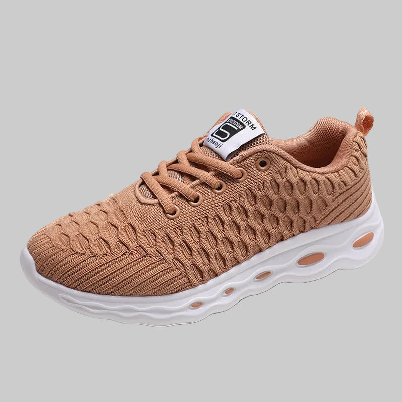 Women's lightweight everyday shoes