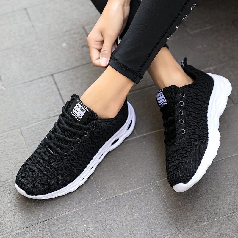Women's mesh casual sneakers