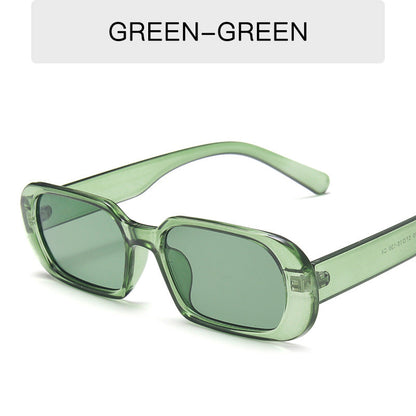 Women's retro fashion eyewear