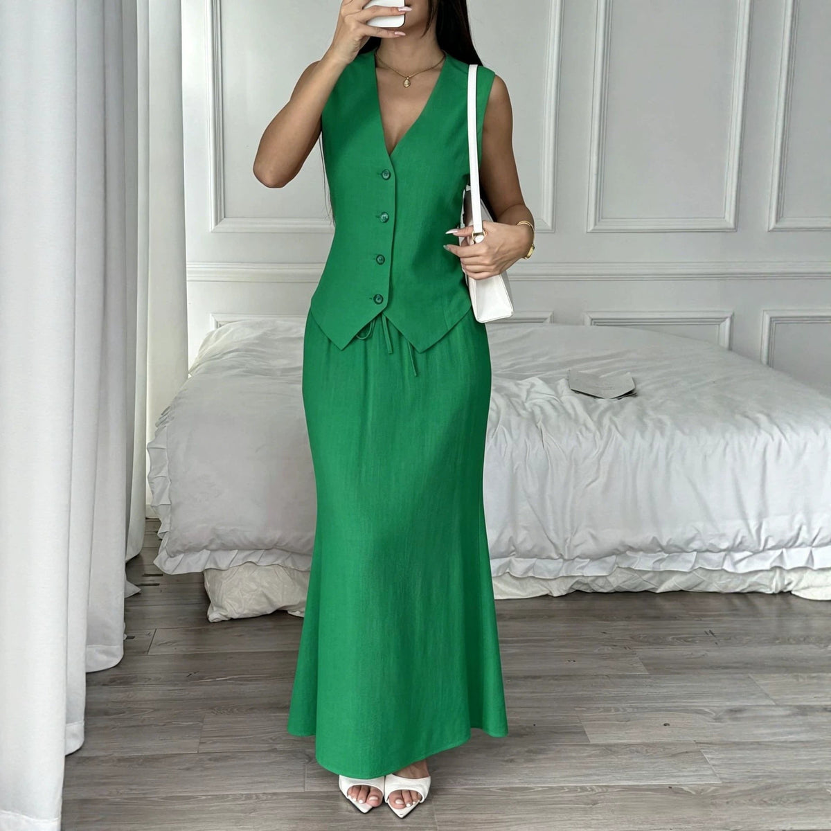Women's sleeveless button-down two-piece set