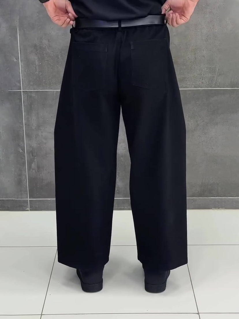 Black cropped pants modern casual fashion